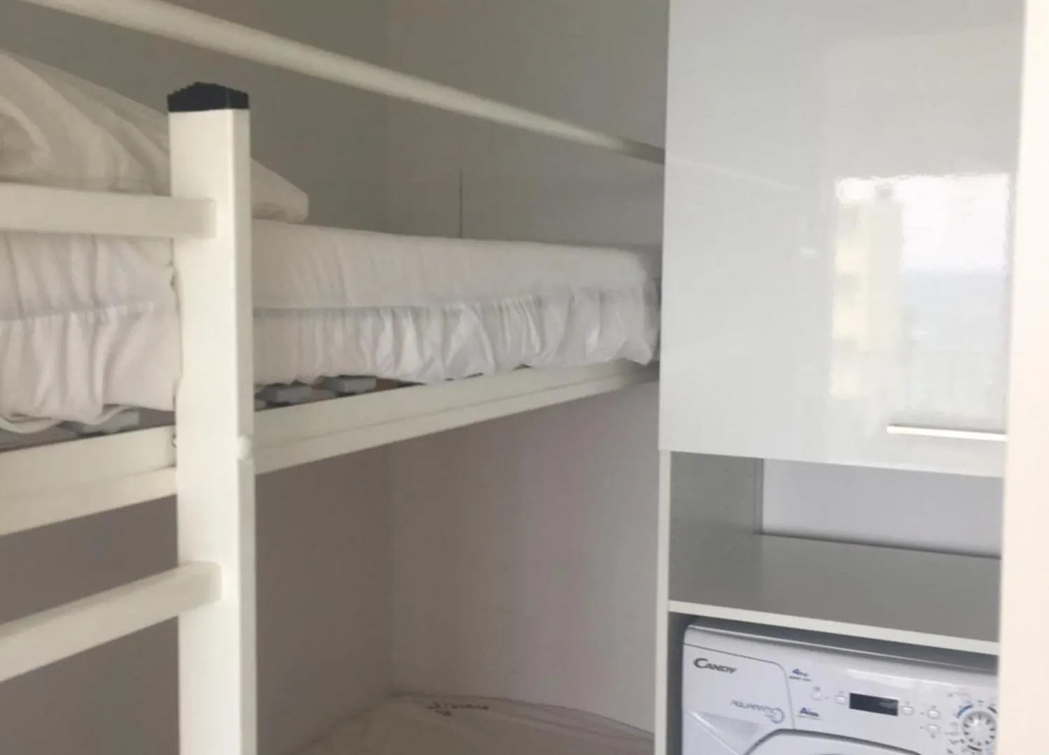 Magnifique Studio Cabine 4 Pers Vue Et Bord De Mer, Parking, Clim, Wifi Le Lavandou